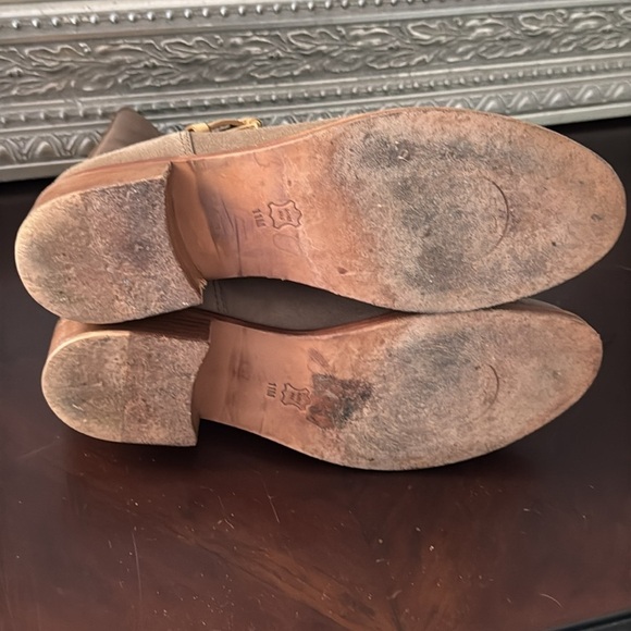 Tory Burch Moto oiled distressed suede and leather tan boots Sz 11 - Picture 8 of 11